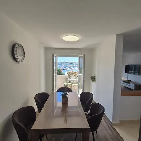 Citycenter Biograd I Appartamento